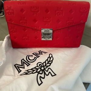 MCM  Crossbody in MCM Monogram Leather